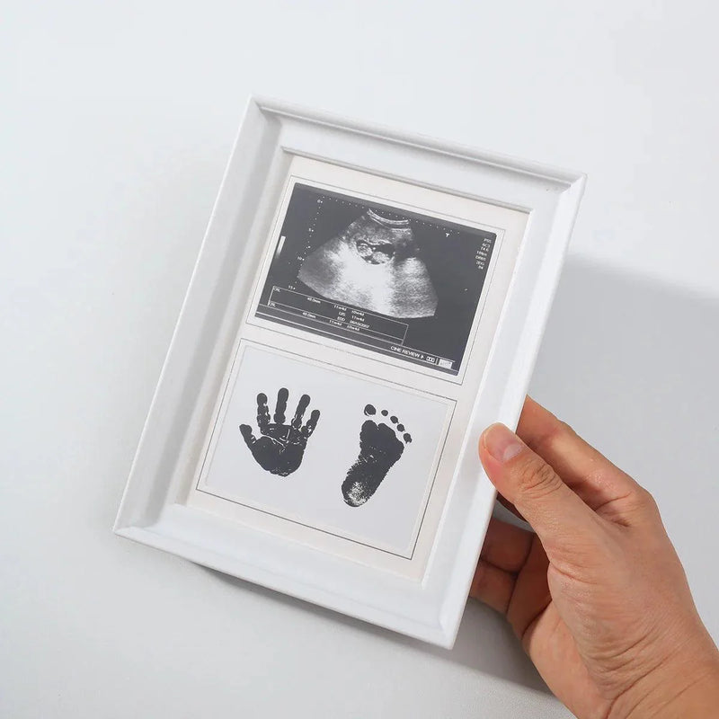 Porta Retrato Com Carimbo Para Pézinho Recém Nascido Liv